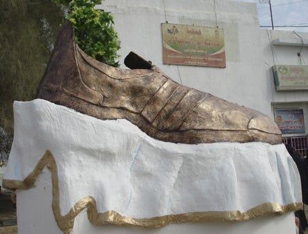Now dismantled Shoe Monument in Tikrit